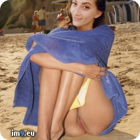 200px x 200px - Pic. #Upskirt #Panties #Beach, 243183B â€“ The last fake